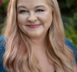 Kate Quinn – November 30, 2025